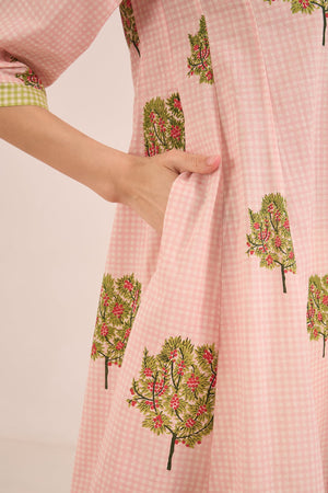 COTTON CHECK APPLE TREE V-NECK TOP - PINK