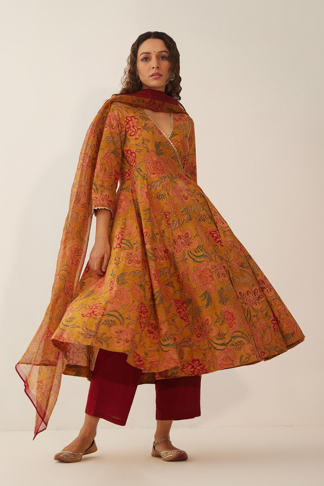 BURNT ORANGE FLORAL ANGRAKHA WITH PANTS AND CHINTZ FLORAL DUPATTA